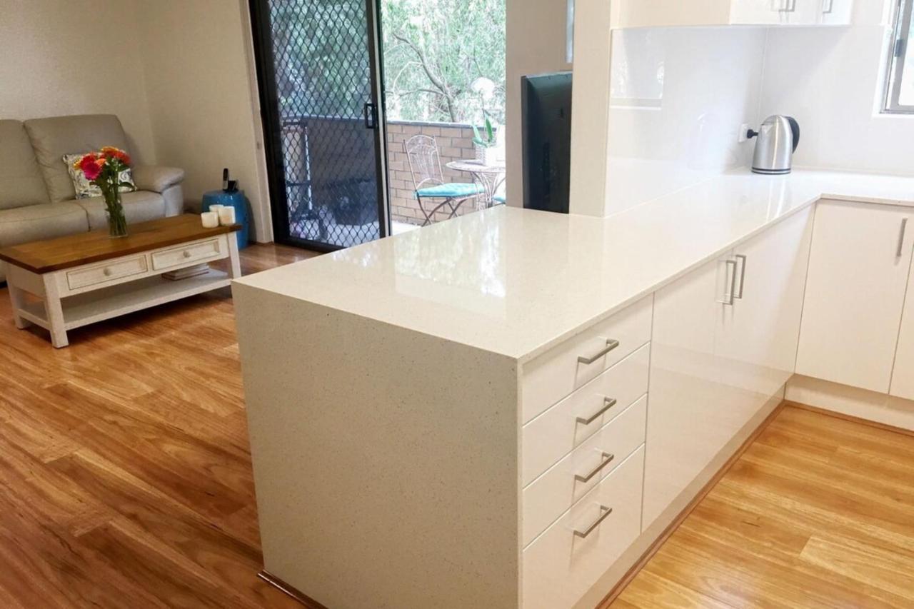 Modern Close To Randwick Unsw & City Apartment